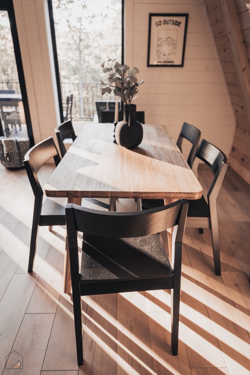 In the heart of Sevierville, Tennessee, amidst&nbsp;breathtaking views of the Great Smoky Mountains is a gorgeous custom A-Frame designed by James Knight of Reynard Custom Homes. Stella Luna is available as short term rental year round. 